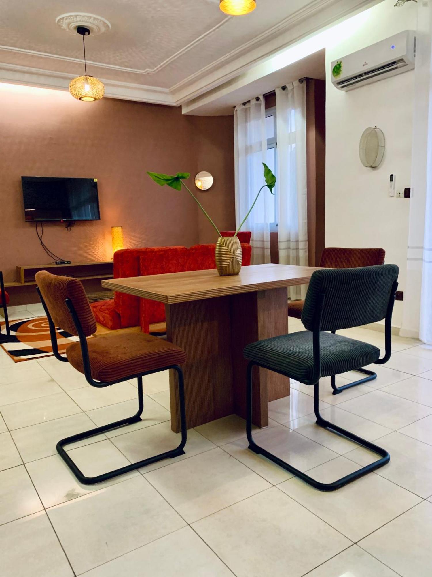 Ros'Appart Yaoundé Buitenkant foto